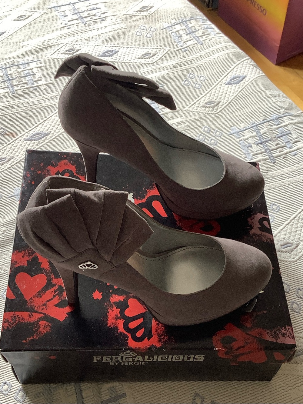 Fergalicious Gray Bow Platform Pump